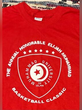 Muhammad University Of Islam T-shirt  Basketball Classic Size M Red NEW
